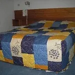 De La Baie 3*