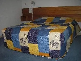 De La Baie 3*